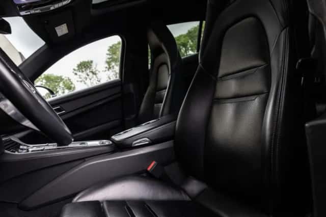 Porsche Panamera (2020) thumbnail 4