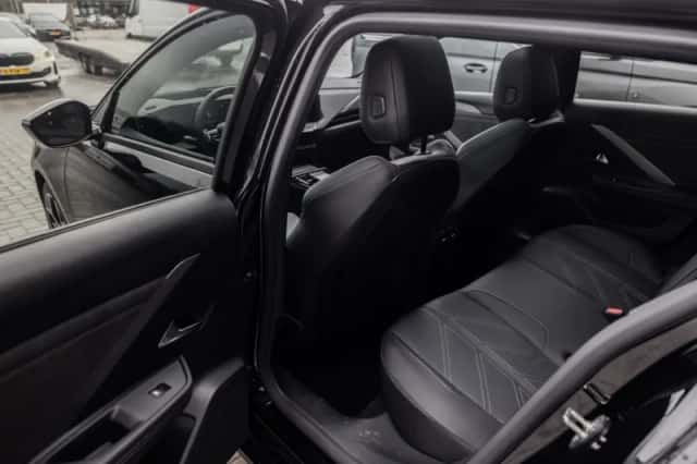 Opel Astra (2025) thumbnail 6