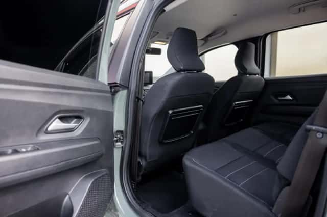 Dacia Jogger (2023) thumbnail 5