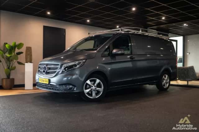 Mercedes-Benz Vito (2017) thumbnail 1