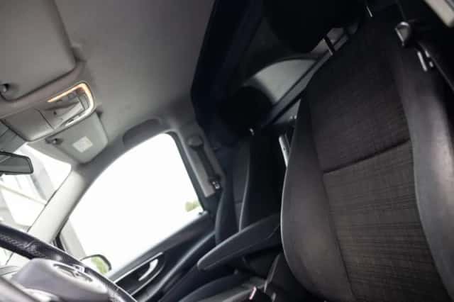 Mercedes-Benz Vito (2017) thumbnail 5