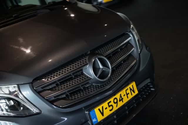 Mercedes-Benz Vito (2017) thumbnail 6