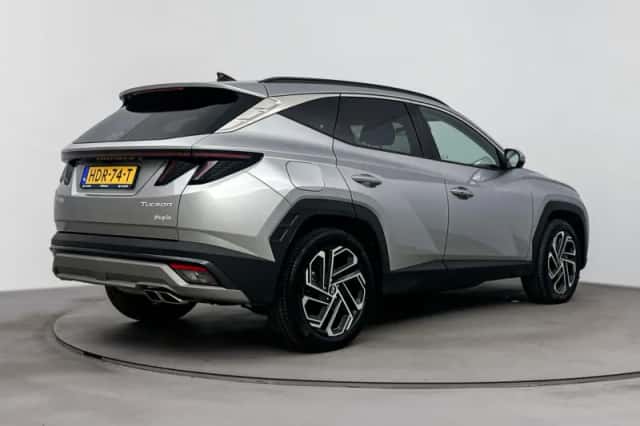 Hyundai Tucson (2025) thumbnail 2