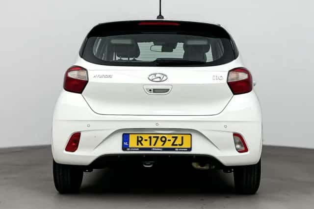 Hyundai i10 (2023) thumbnail 5