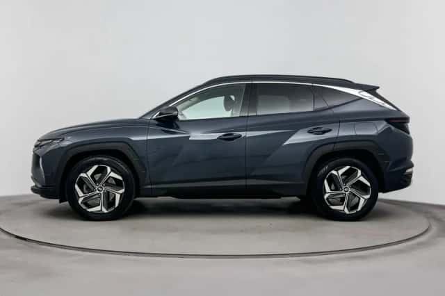 Hyundai Tucson (2023) thumbnail 3