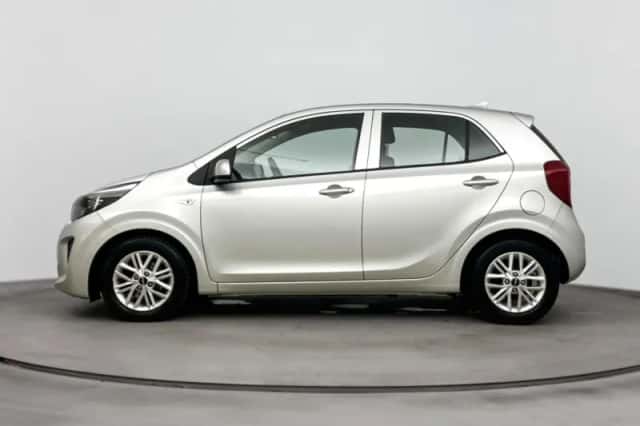 Kia Picanto (2022) thumbnail 3