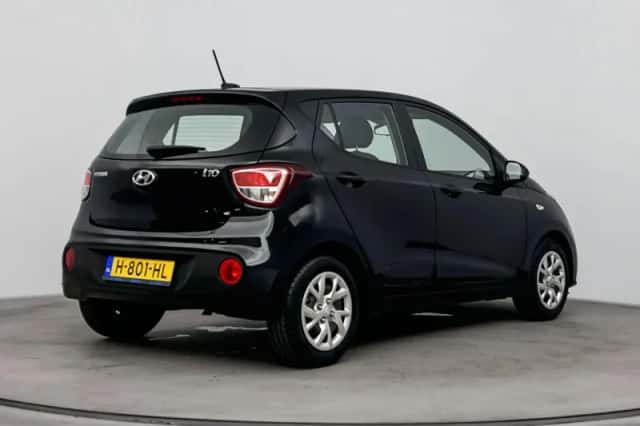 Hyundai i10 (2020) thumbnail 2