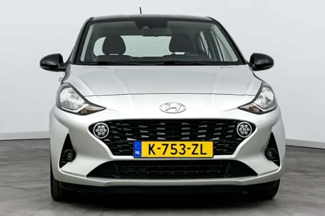 Hyundai i10 (2021) thumbnail 4