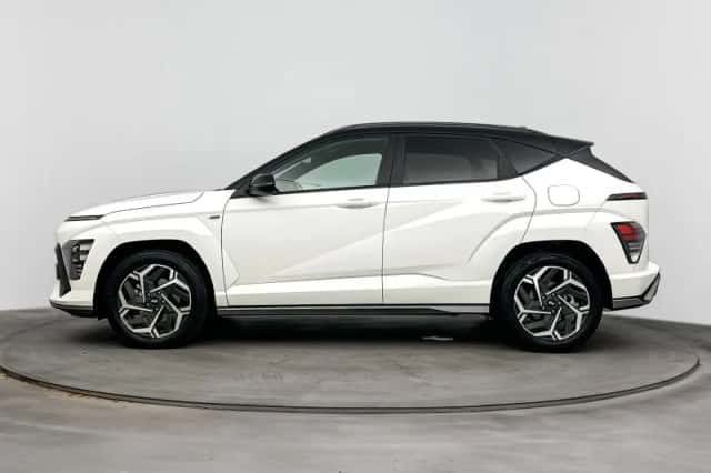 Hyundai Kona (2023) thumbnail 3