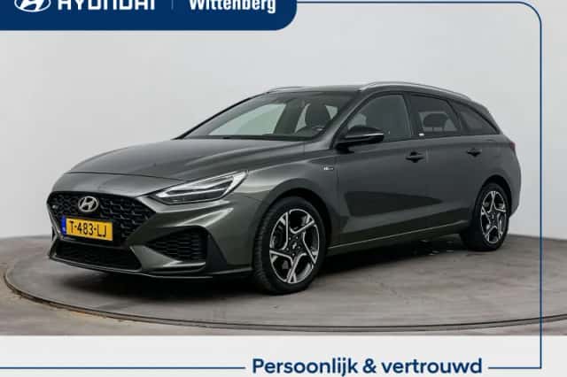Hyundai i30 (2022) thumbnail 1