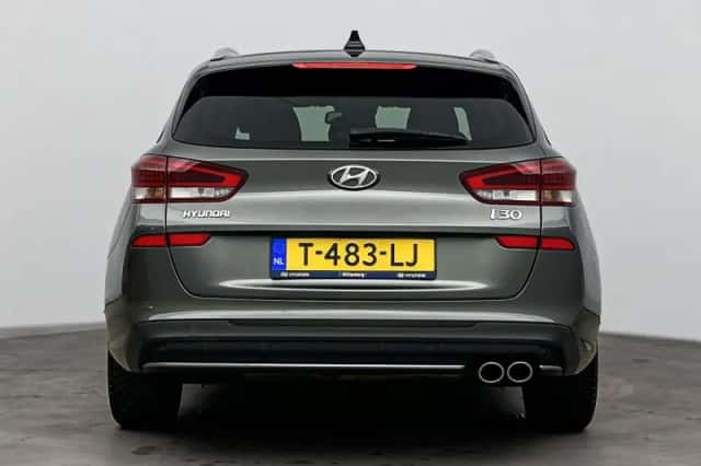 Hyundai i30 (2022) thumbnail 6