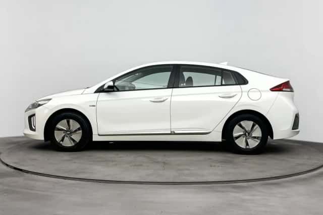 Hyundai Ioniq (2020) thumbnail 3
