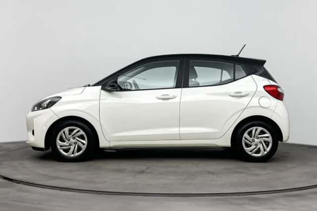 Hyundai i10 (2022) thumbnail 3