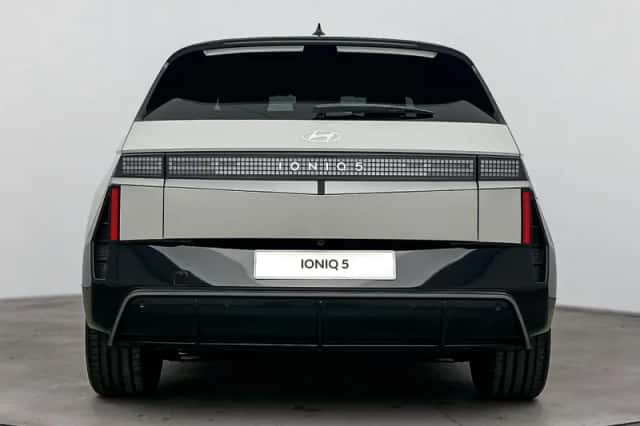 Hyundai Ioniq 5 (2026) thumbnail 5