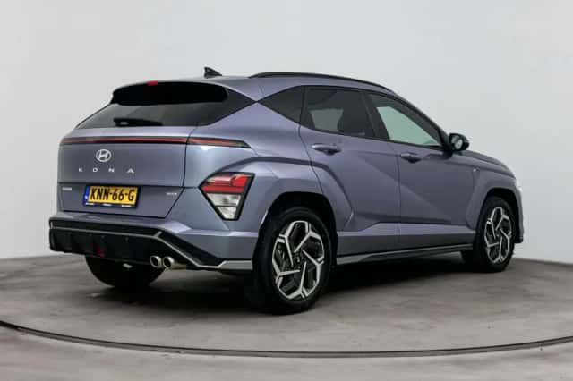 Hyundai Kona (2024) thumbnail 2