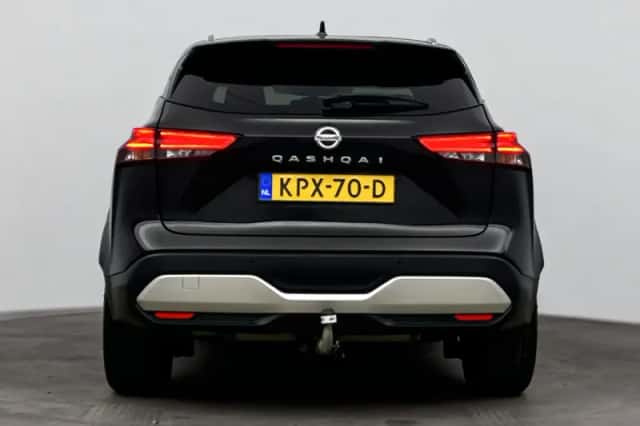 Nissan Qashqai (2021) thumbnail 5