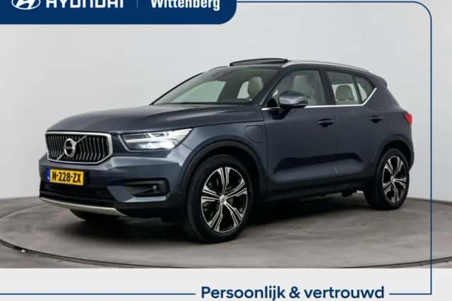 Volvo XC40 (2022) thumbnail 1