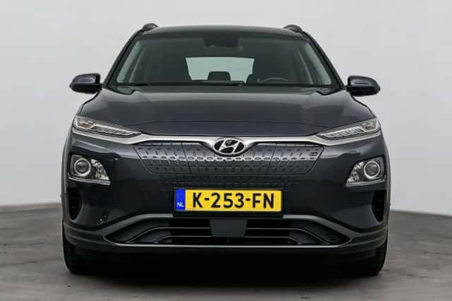 Hyundai Kona (2020) thumbnail 4