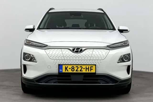 Hyundai Kona (2020) thumbnail 4