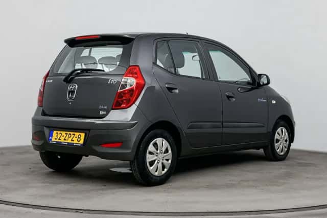 Hyundai i10 (2013) thumbnail 2