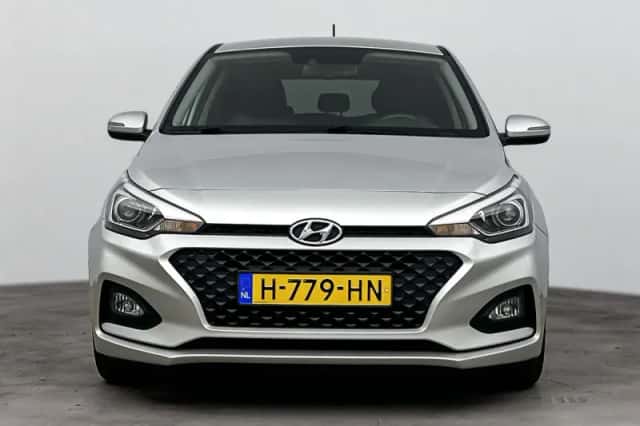 Hyundai i20 (2020) thumbnail 4