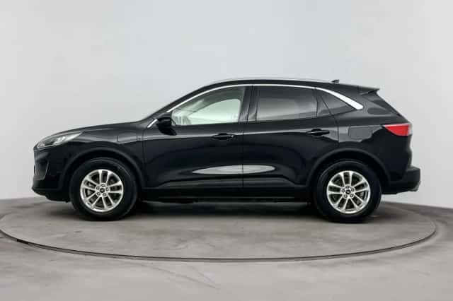 Ford Kuga (2022) thumbnail 3