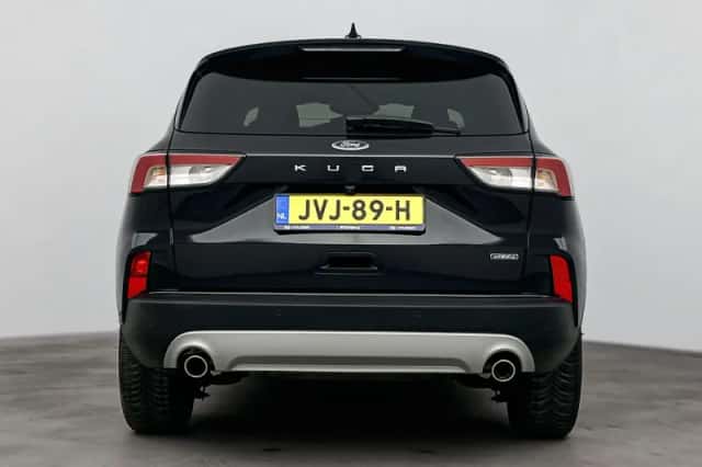 Ford Kuga (2022) thumbnail 5