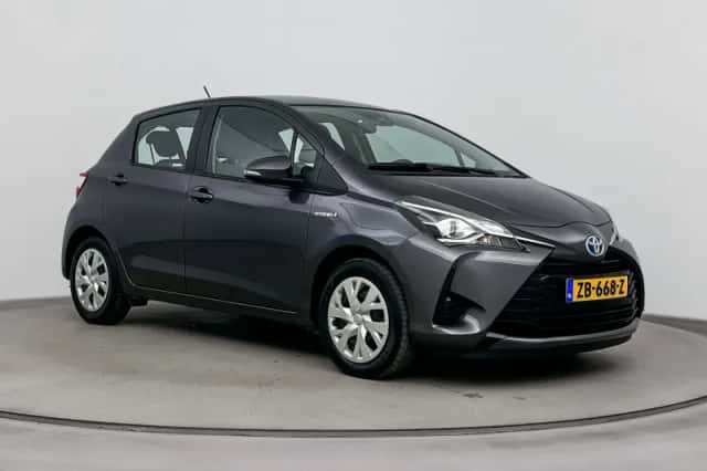 Toyota Yaris (2019) thumbnail 6