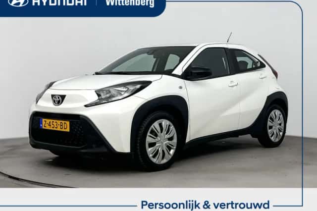 Toyota Aygo (2024) thumbnail 1
