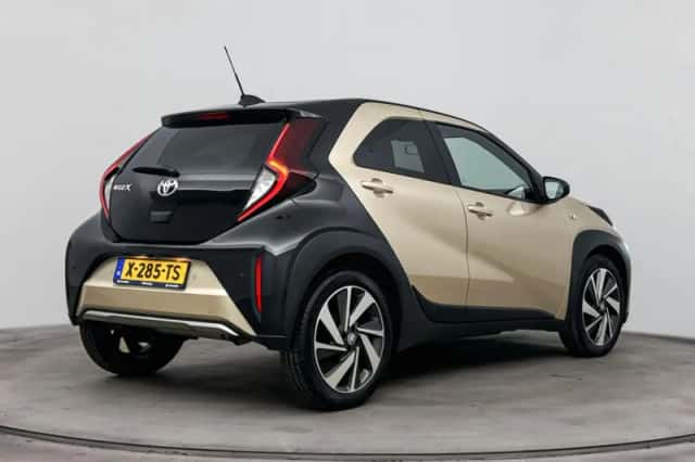 Toyota Aygo (2024) thumbnail 2