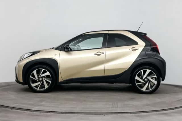 Toyota Aygo (2024) thumbnail 3