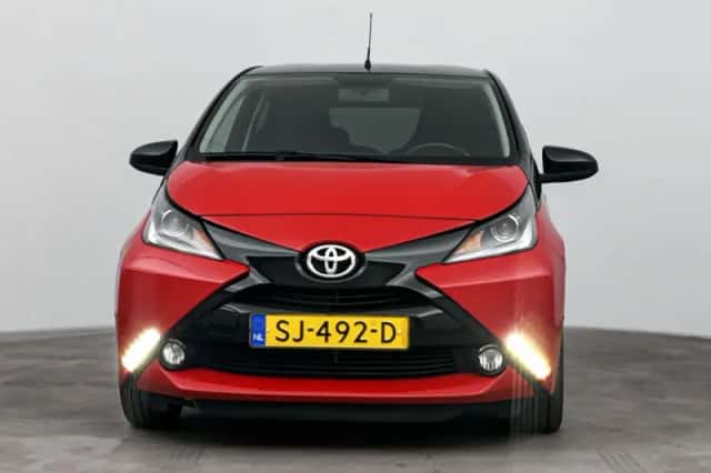 Toyota Aygo (2018) thumbnail 4