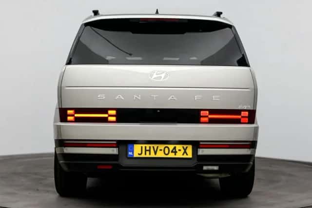 Hyundai Santa Fe (2025) thumbnail 6