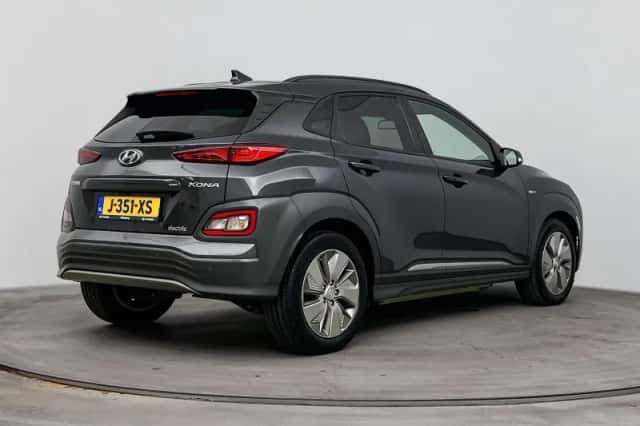 Hyundai Kona (2020) thumbnail 2