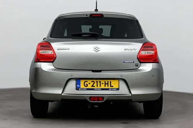 Suzuki Swift (2019) thumbnail 6