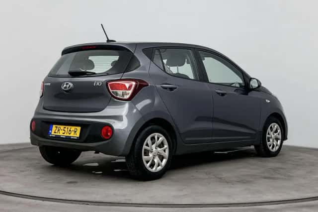 Hyundai i10 (2019) thumbnail 2