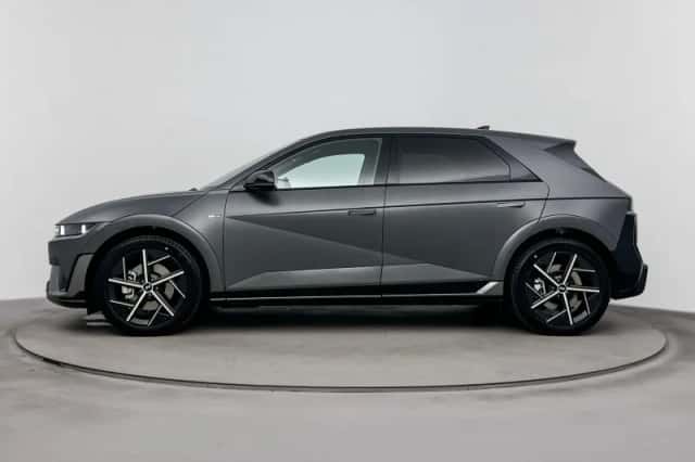 Hyundai Ioniq 5 (2026) thumbnail 3
