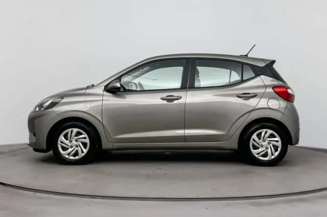 Hyundai i10 (2021) thumbnail 3