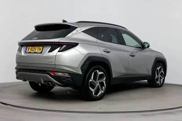 Hyundai Tucson (2021) thumbnail 2