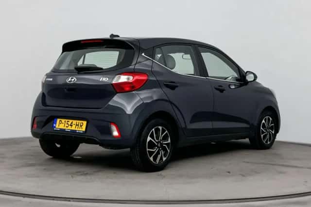 Hyundai i10 (2022) thumbnail 2