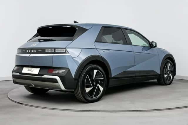 Hyundai Ioniq 5 (2026) thumbnail 2