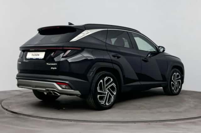 Hyundai Tucson (2025) thumbnail 2