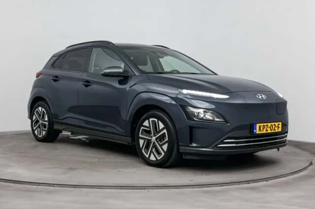 Hyundai Kona (2023) thumbnail 6
