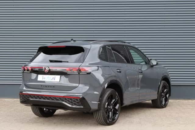 Volkswagen Tiguan (2026) thumbnail 2