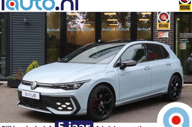 Volkswagen Golf (2025) thumbnail 1