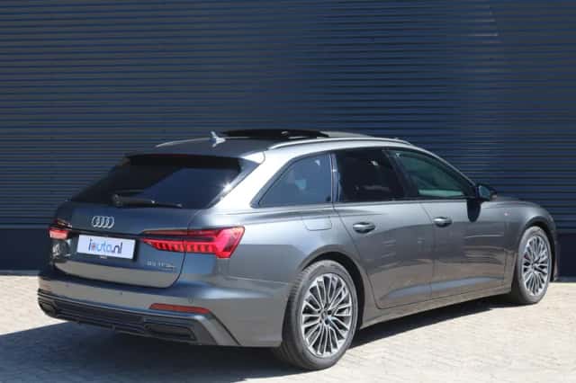 Audi A6 (2023) thumbnail 2