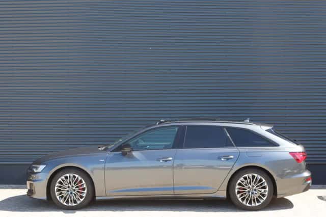 Audi A6 (2023) thumbnail 3