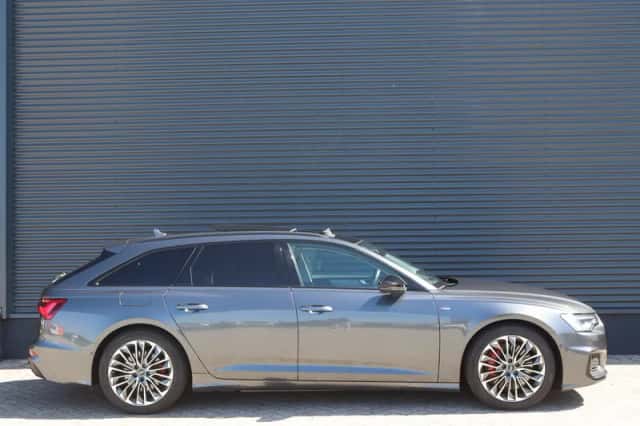 Audi A6 (2023) thumbnail 4