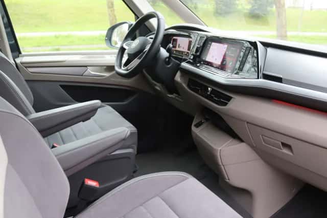 Volkswagen California (2025) thumbnail 14