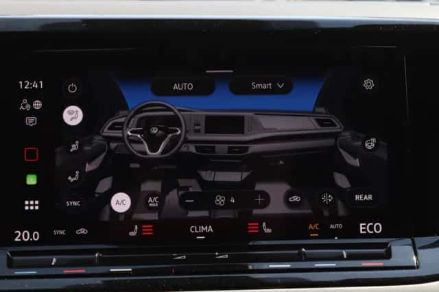 Volkswagen California (2025) thumbnail 35